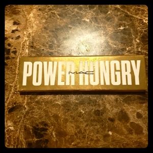 Mac power hungry makeup palette